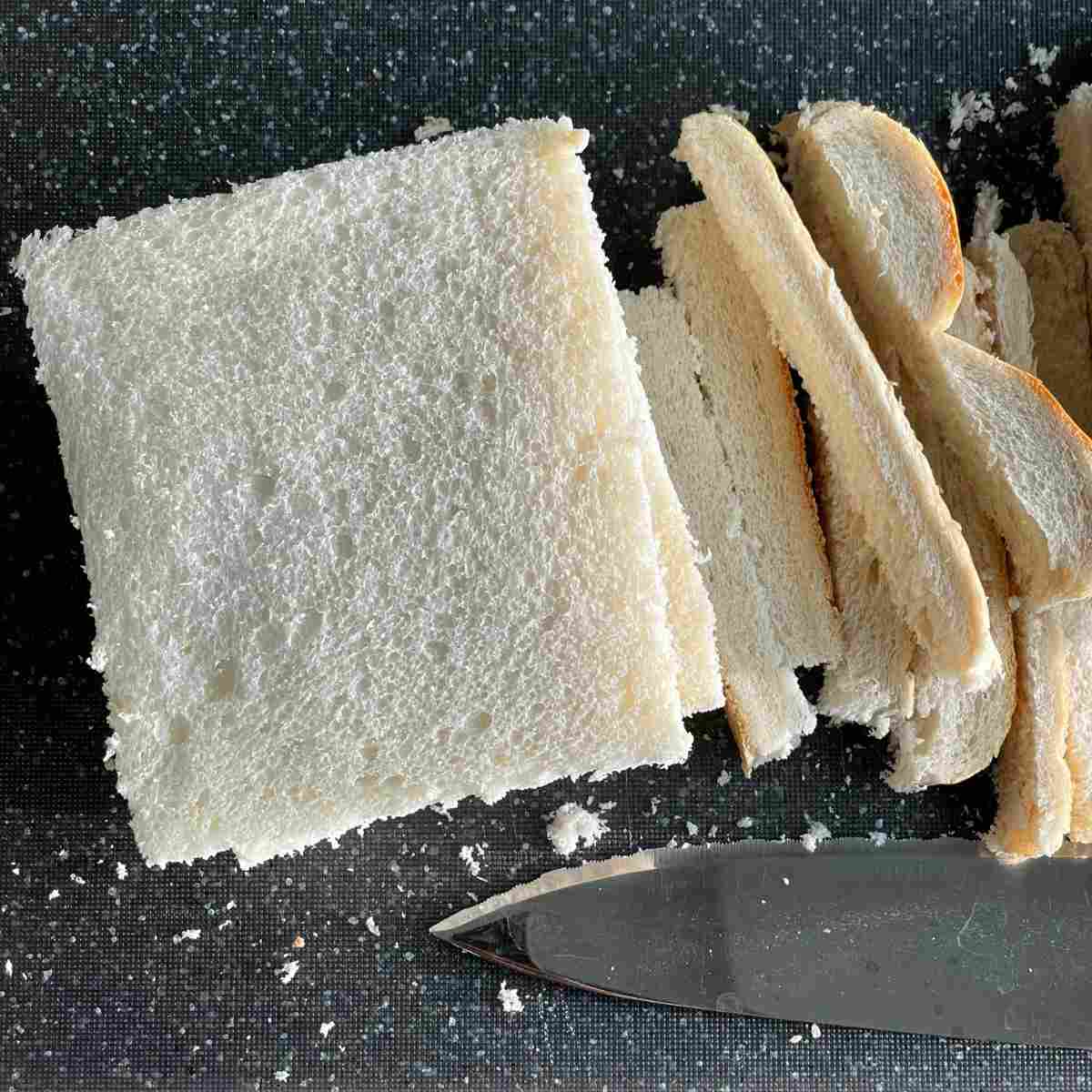 White bread crust trimmed