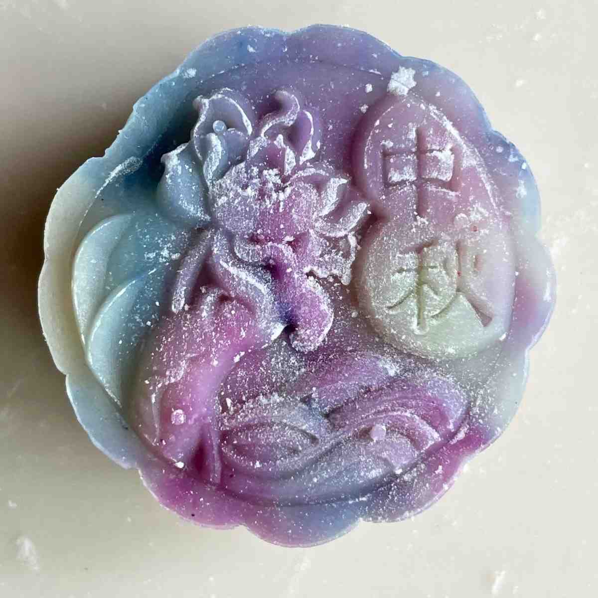 snow skin mooncake with chinese