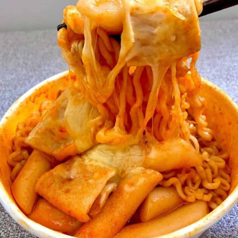 Spicy Cheese Ramen Recipe A Satisfying Korean Comfort Food