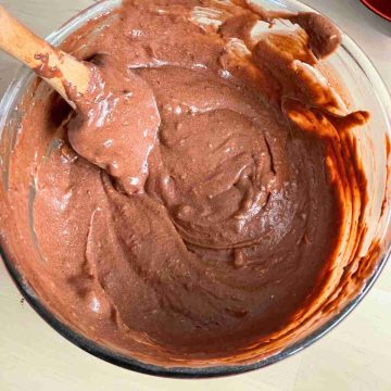 mix chocolate lunchbox cake batter