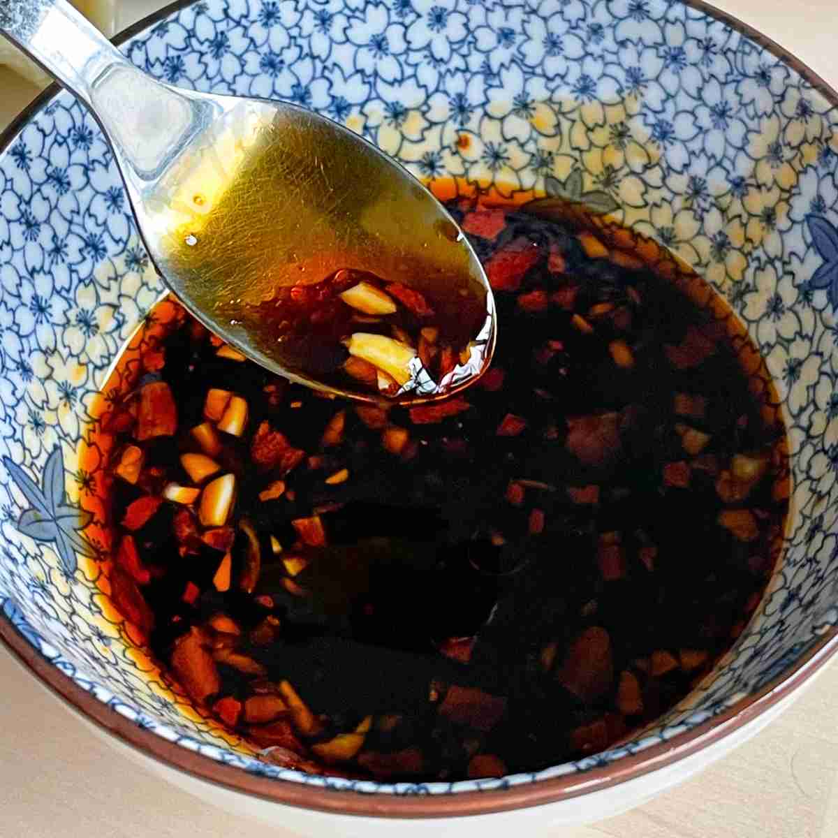 spicy black vinegar sauce with chilli oil garlic