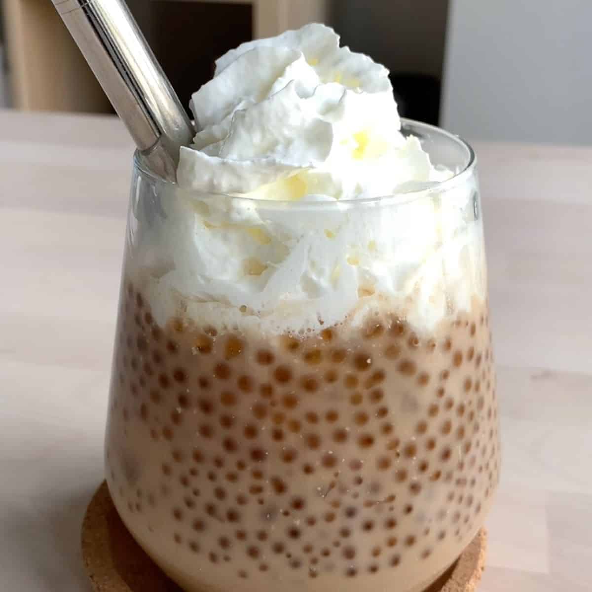 https://www.honestfoodtalks.com/wp-content/uploads/2022/06/Starbucks-Boba-with-coffee-popping-pearls-home-recipe.jpg