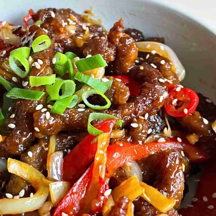 Crispy Chilli Beef Recipe (Cantonese Style Shredded Beef)